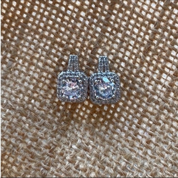 White Gold Plated Earrings simulated diamond Amazing New Sparkles luxury - Picture 6 of 7
